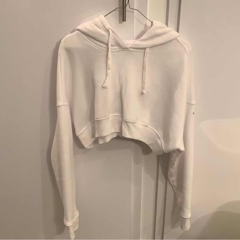 White cropped ALO pullover hoodie